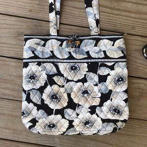 Vera Bradley black and white floral purse